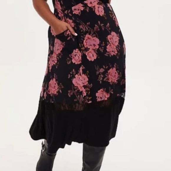 Torrid Floral Studio Knit Midi Dress Flutter Sleeves Lace Trim Black - Picture 4 of 11